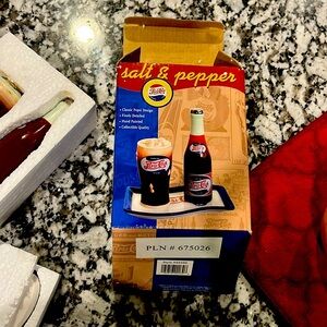 Vintage Pepsi salt/ pepper shaker